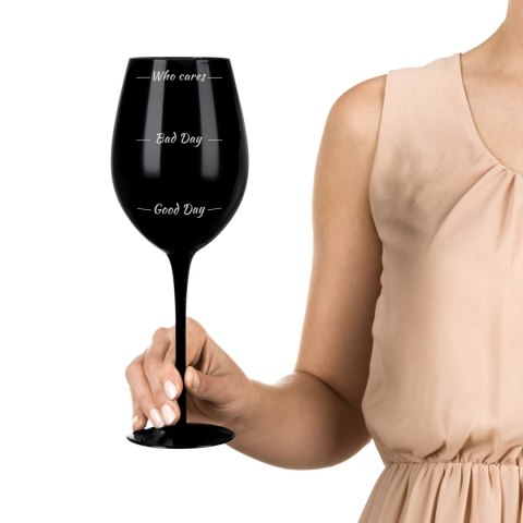 Etui na wino + 2 kieliszki Who cares na Walentynki DiVinto Etui na wino + 2 kieliszki Who cares na Walentynki DiVinto