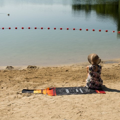 Ręcznik Butelka PLAŻOWY kąpielowy na plażę basen Froster Ręcznik Butelka PLAŻOWY kąpielowy na plażę basen Froster