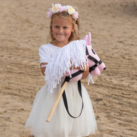 Skippi Hobby Horse - koń na kiju - różowy A5 - lekki i poręczny - kantar Skippi Skippi Hobby Horse - koń na kiju - różowy A5 - lekki i poręczny - kantar Skippi