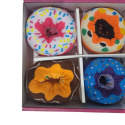4 pary skarpetek w kształcie donutów